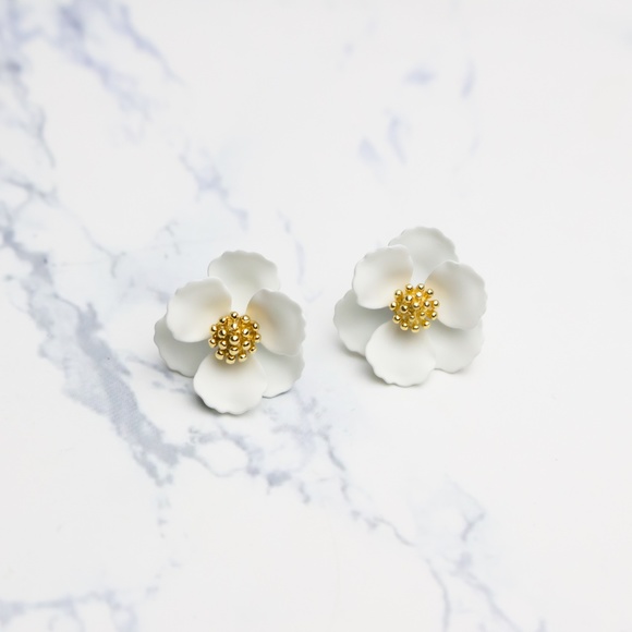 Anthro Zenzii ‘Garden Girl' Studs - Picture 3 of 8